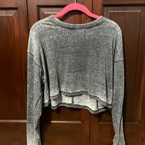 Dark Grey Forever 21 long sleeve crop top